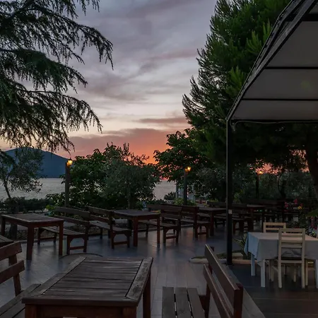 Hotel Edva Radhime