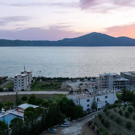 Edva Ξενοδοχείο Radhimë
