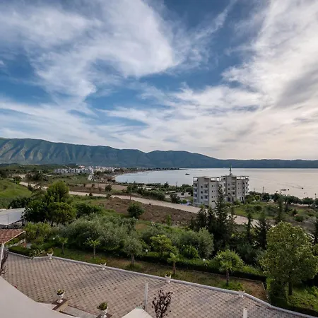 Edva Hotel 4*