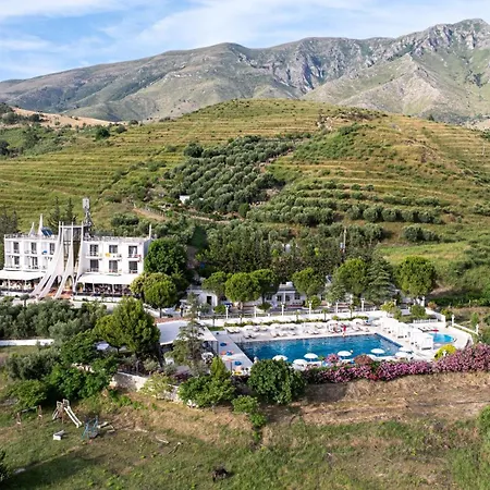 Hotel Edva Radhime