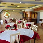 Edva Hotel 4*