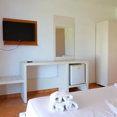 Hotel Edva Radhimë