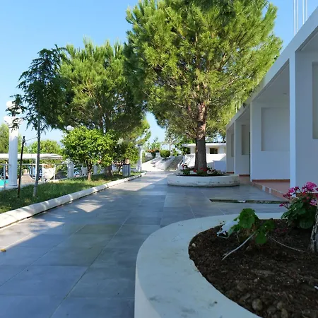 Hotel Edva Radhimë